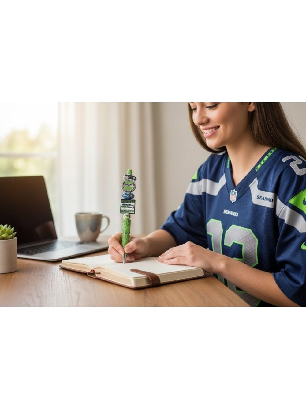 Superbowl Champion Seattle Seahawks Rhinestone Pen with Team Logo Charms - Picture 5 of 6